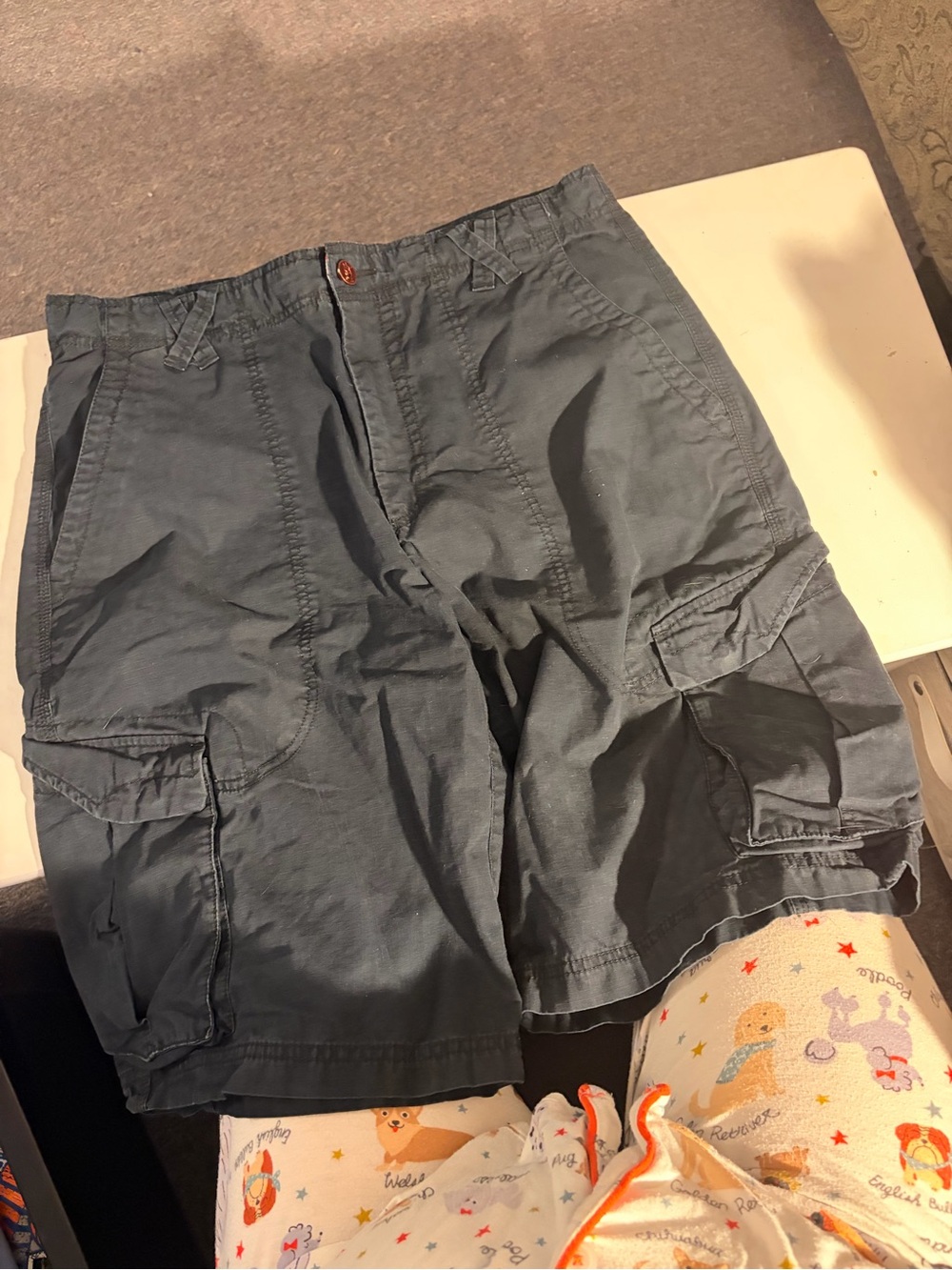 Jordan Men's Cargo Shorts in Charcoal